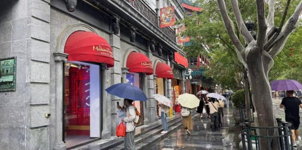 北京杜莎夫人蜡像馆将永久关闭 实探：目前每天客流量100人左右，闭馆后蜡像将运往其他馆