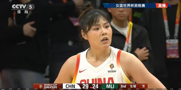 华体会hth官网入口-太不中用！女篮三朝元老7中1，场均1分+DNP，球迷：以后别用了