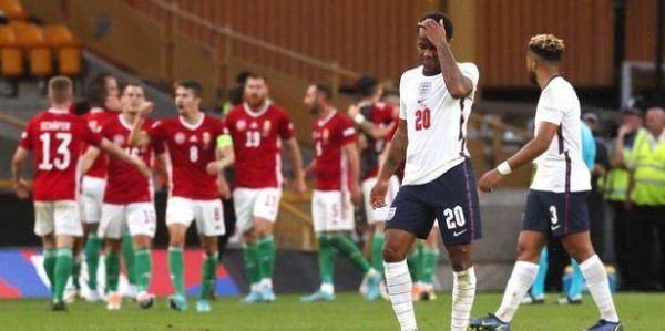 林良锋：索斯盖特，你见过哪堵“南”墙上有“门”？