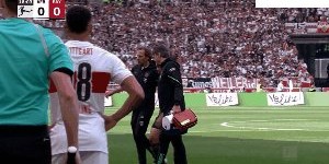 华体会在线登录-【德甲】凯恩点射格雷罗伤退 拜仁1比3客负斯图加特