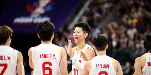 华体会体育登录入口-打完捷克，才搞懂中国女篮中锋状态不佳的原因，球迷：怀念黄思静