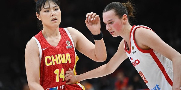 华体会体育登录入口-打完捷克，才搞懂中国女篮中锋状态不佳的原因，球迷：怀念黄思静